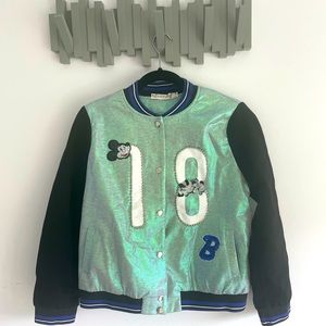 metallic green avant-garde long sleeve jacket for spring and fall.